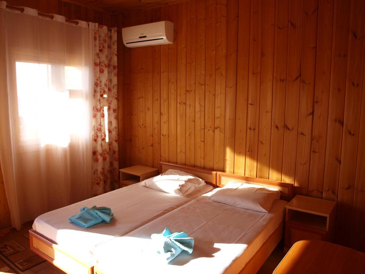 Эко-Отель Гагра Gagra Exterior photo